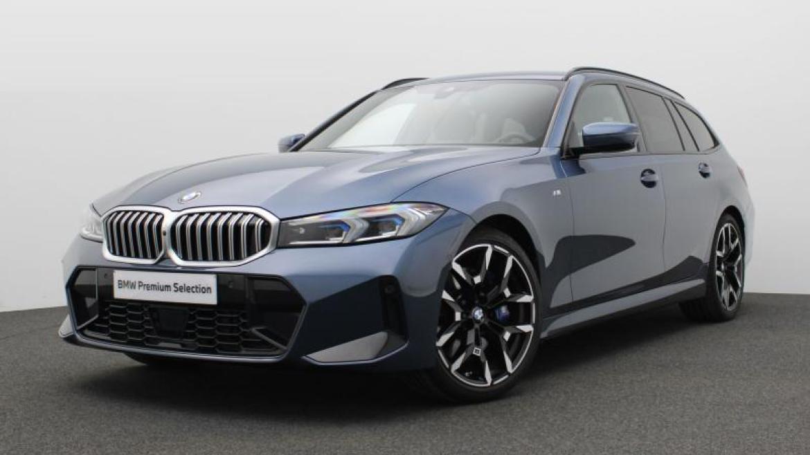 BMW 320i Touring